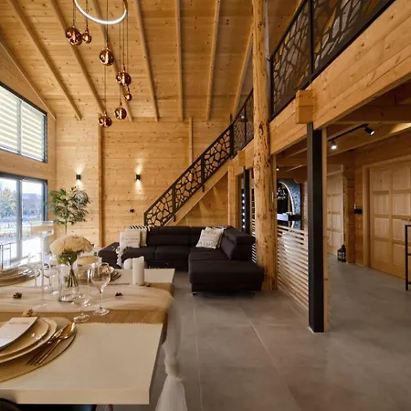 Casa Del Corniolo And Pool Haus Fruska Gora