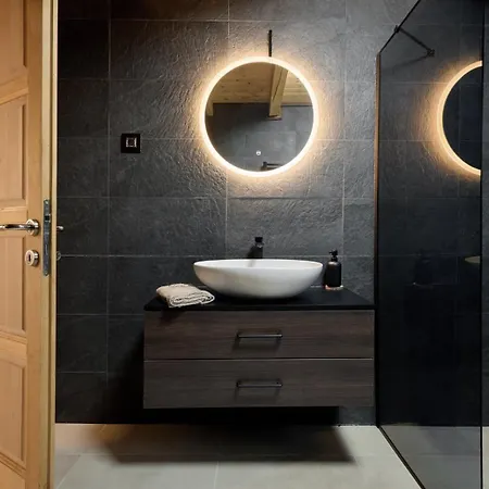 Casa Del Corniolo And Pool Haus Fruska Gora * Cortanovci