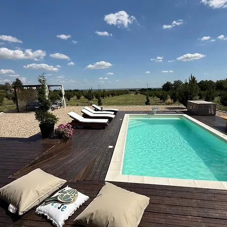 فيلة Casa Del Corniolo And Pool Haus Fruska Gora *